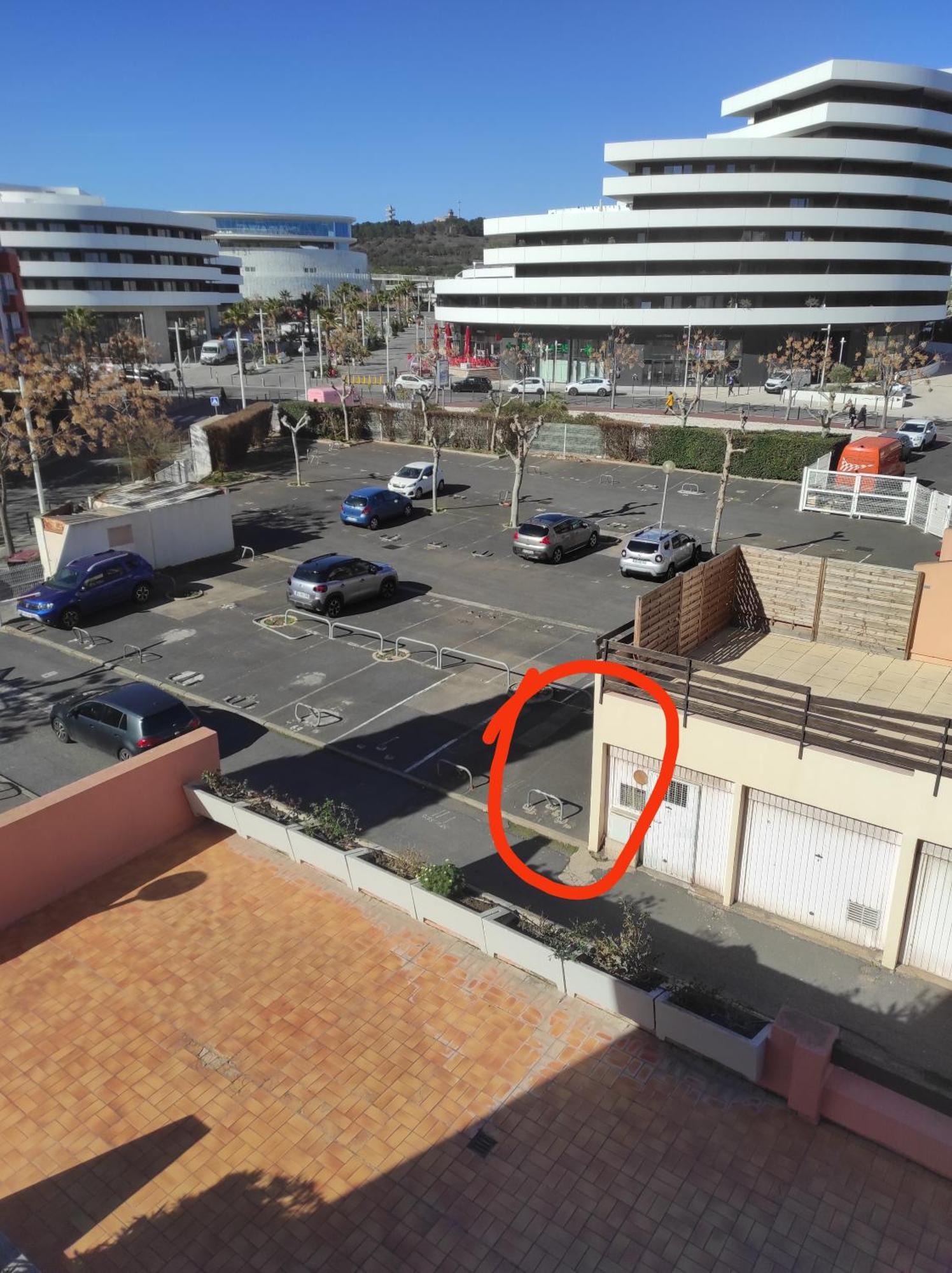 Centre Port,Studio Cosy,Vue Piscine Et Sur Le Parking Prive Ainsi Que Le Mont Saint Martin Agde Dış mekan fotoğraf